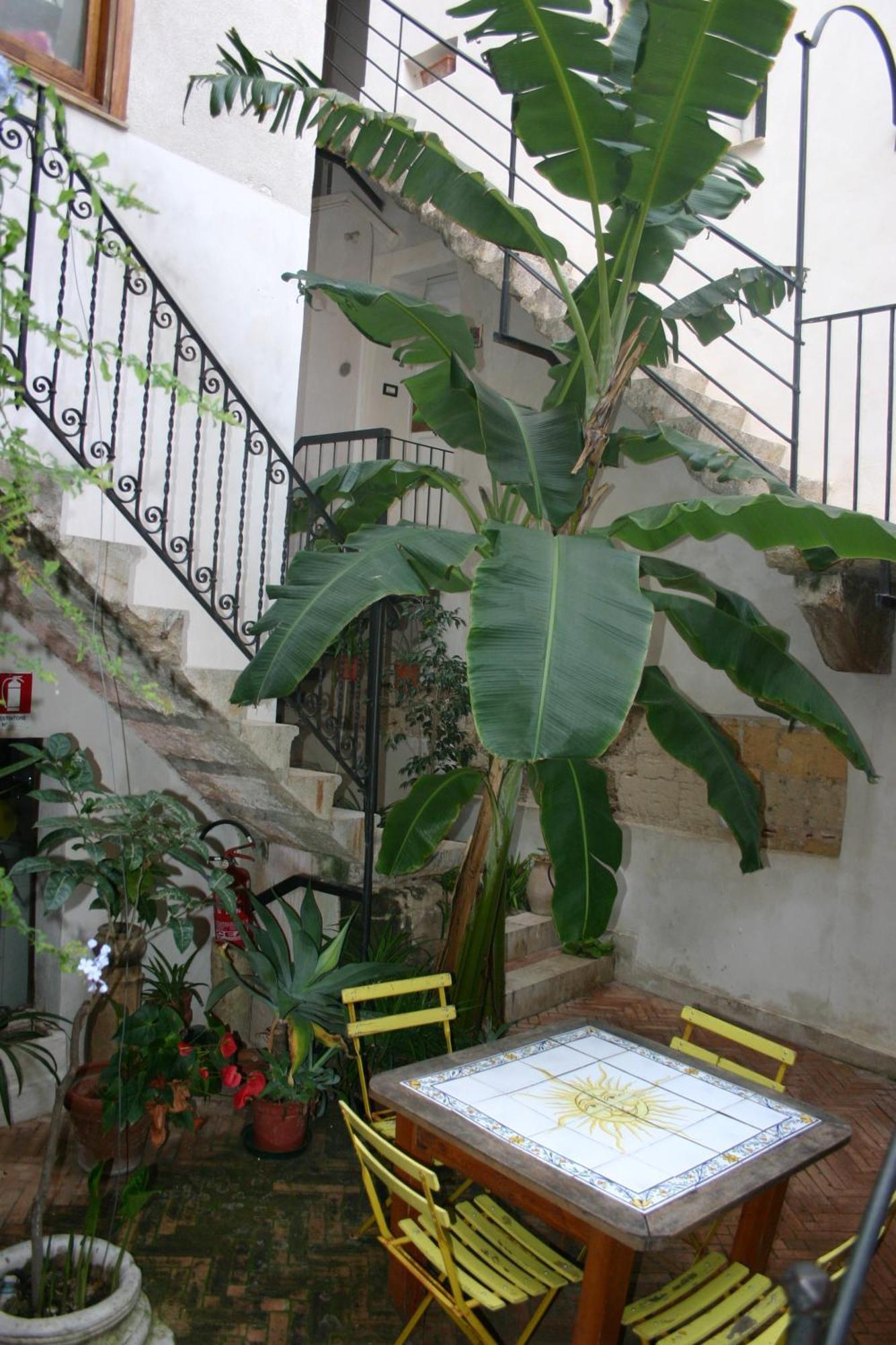 Hotel Il Cortiletto Trapani Esterno foto